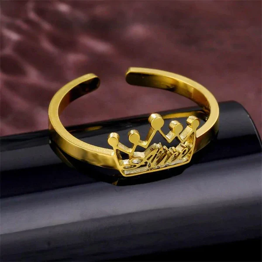 Adjustable Crown Name Ring